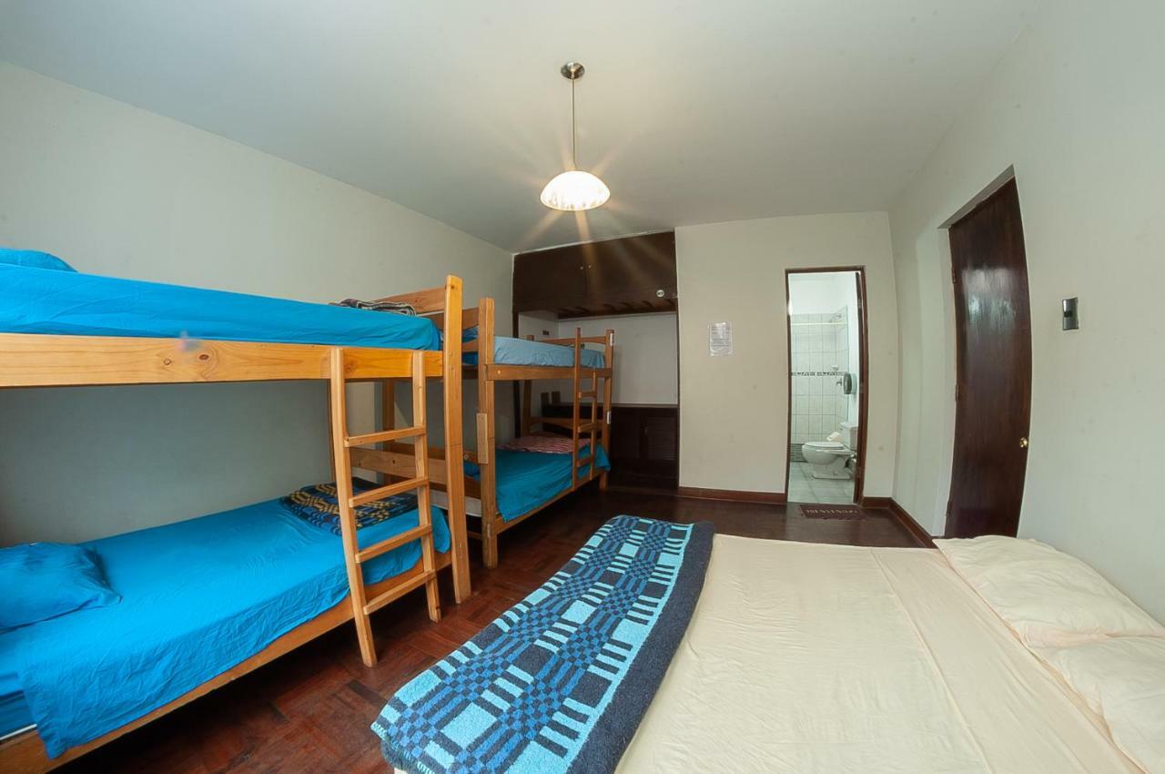 Condor's House Albergue *